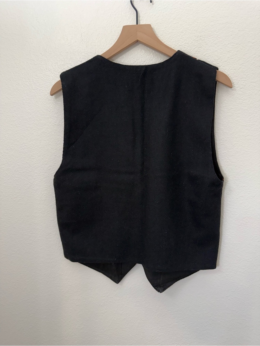 Vintage Body Expressions Embroidered Wool Blend Vest Black Small - Picture 3 of 7
